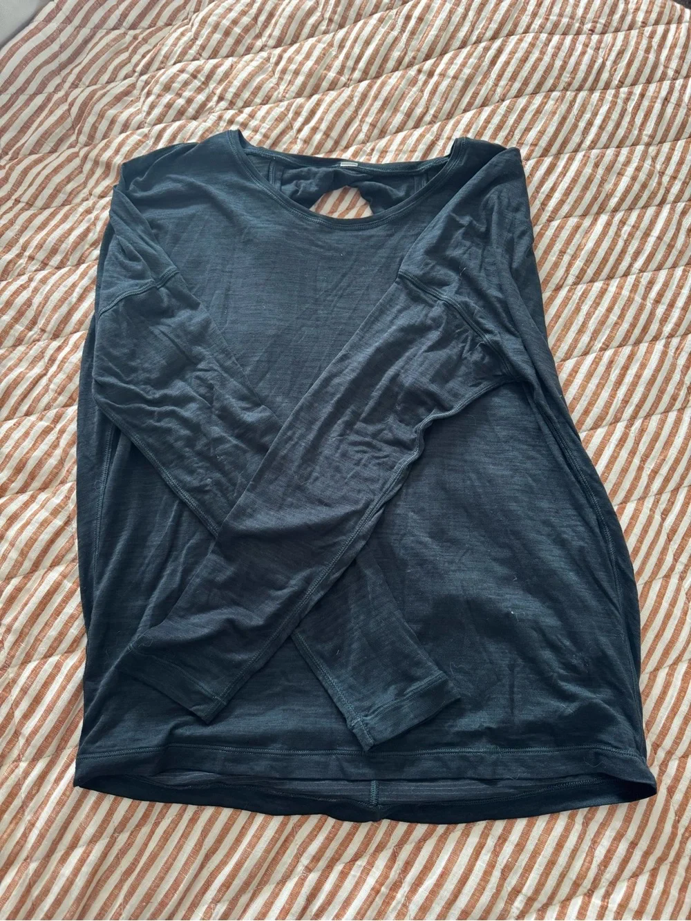 Lululemon Dark Hunter Green Long-Sleeve Open-Back Top 🌲